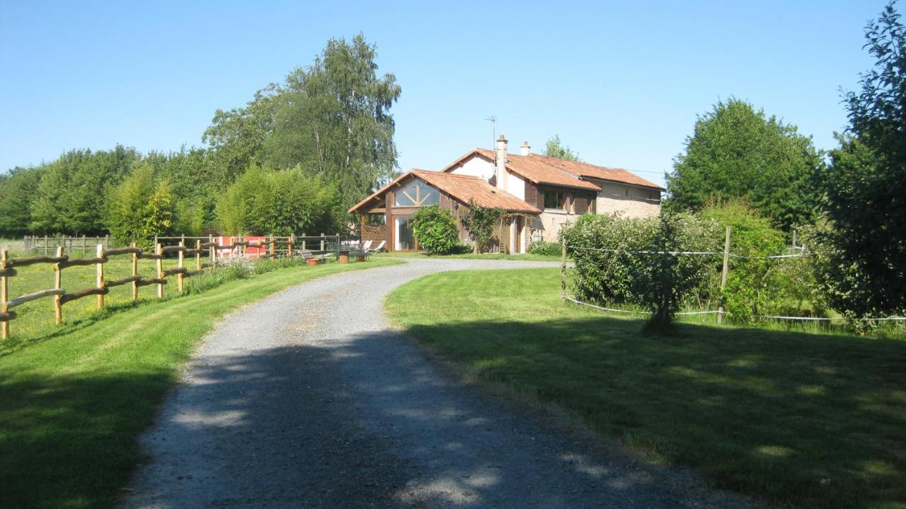 Bed and Breakfast Les Croisettes Le Pin  Екстер'єр фото